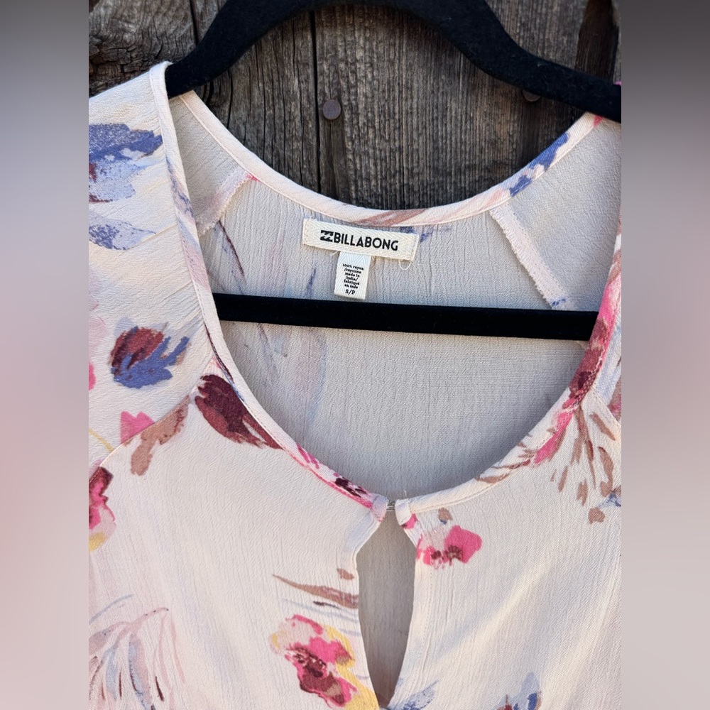 Billabong Until Tomorrow Floral Dress White & Pink Short Mini Casual Dress - Picture 15 of 16